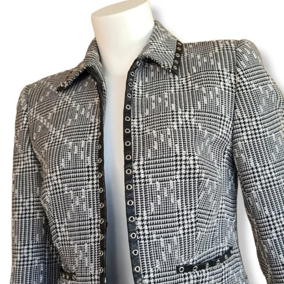 VINTAGE GERMANY Houndstooth Wool Boucle Blazer S Tweed Minimalist Jacket E Luxe - Picture 4 of 16